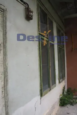 VAND CASA IN CENTRUL VECHI,DEJ,CURTE COMUNA,NECESITA RENOVARE - imagine 14