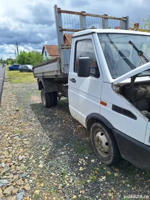 vand camioneta - imagine 3 vand camioneta - imagine 3