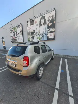 Vindem Dacia daster 2010 diesel 110cp motor 1500 - imagine 3