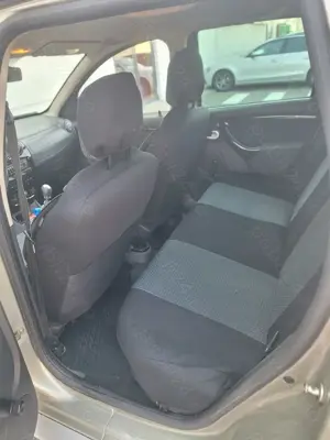 Vindem Dacia daster 2010 diesel 110cp motor 1500 - imagine 7