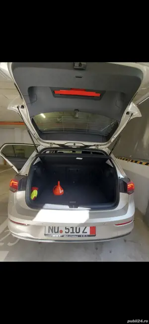 Volkswagen Golf 8 Move 1.5 TSI 2023 Led Nav Pdc Shz App Dab+ - imagine 5