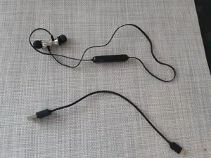  Căști bluetooth fără fir - imagine 2