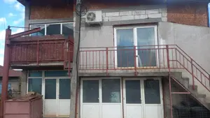 Vand Casa 250 m Bascov  strada Pleasa 