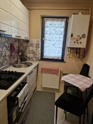 De vânzare apartament cu 2 camere  - imagine 5