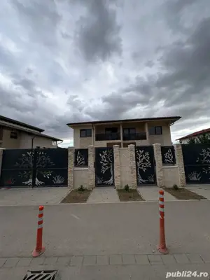 Casa tip duplex de vanzare!!