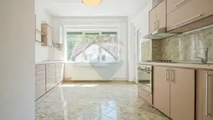 Imobil premium de închiriat în Brașov, aproape de Biserica Neagră - imagine 17