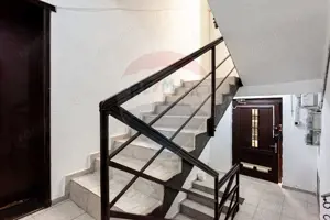 Vilă idealǎ pentru locuințǎ sau investiție -  zonă ultracentralǎ Arad - imagine 4