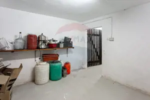 Vilă idealǎ pentru locuințǎ sau investiție -  zonă ultracentralǎ Arad - imagine 17