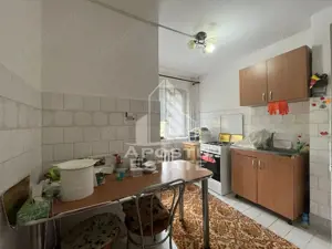 Apartament  cu 2 camere, semidecomandat, etaj intermediar, Dambovita - imagine 7