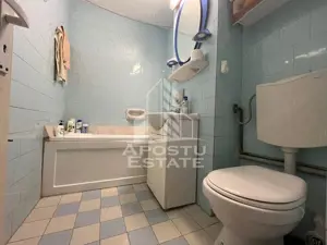 Apartament  cu 2 camere, semidecomandat, etaj intermediar, Dambovita - imagine 8