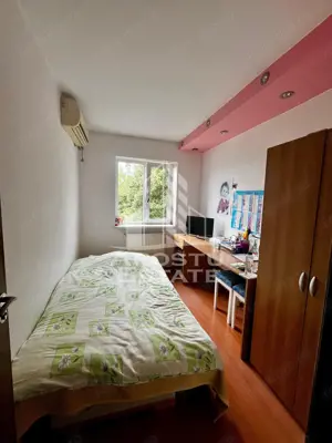 Apartament 4 camere plus boxa ,centrala proprie,zona Take Ionescu - imagine 10