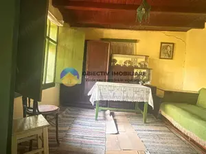 Căsuță cu istorie ideală pentru iubitorii de autentic - imagine 17