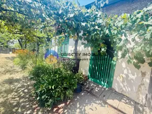 Căsuță cu istorie ideală pentru iubitorii de autentic - imagine 9