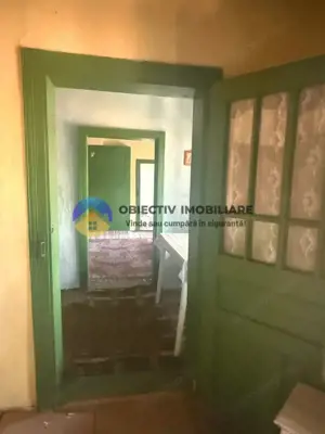 Căsuță cu istorie ideală pentru iubitorii de autentic - imagine 14