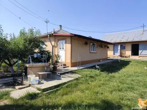 Casa batraneasca  - imagine 2