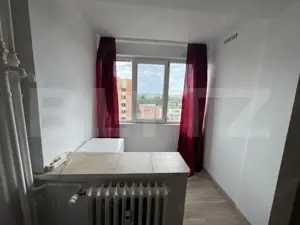 Garsoniera 32mp , Brazda lui Novac, Zona pietei din brazda  - imagine 4