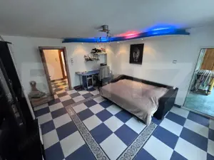 Apartament de vanzare, cu 3 camere, 73 mp, zona Calea București