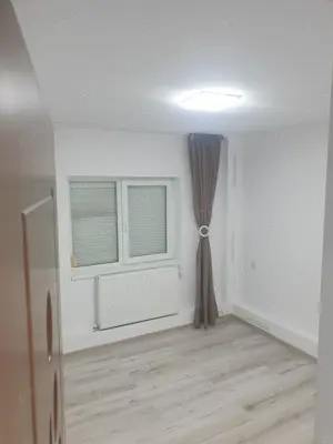 Apartament 3 camere decomandat cf1