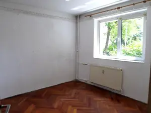 Apartament 3 camere decomandat de vanzare in Ploiesti, Cina, Fara comision - imagine 4 Apartament 3 camere decomandat de vanzare in Ploiesti, Cina, Fara comision - imagine 4