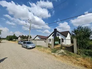 Casa de vanzare Botarlau