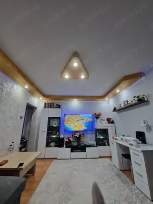 Vând apartament 2 camere mobilat utilat