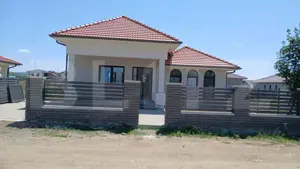 Casa individuala cu 3 camere in stil mediteranean,353 mp teren,Micesti - imagine 2