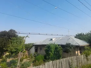 Vand CASA cu TEREN in Ghimpati 