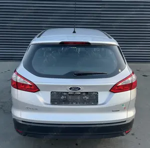 Ford Focus  - imagine 5