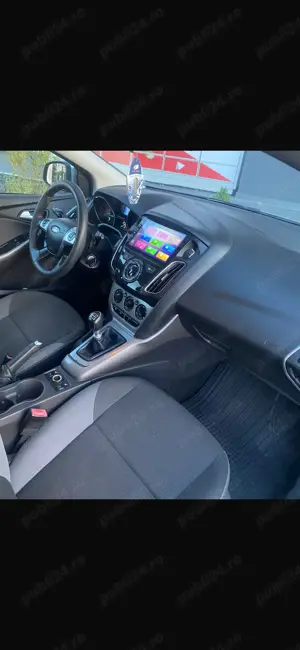 Ford Focus  - imagine 8