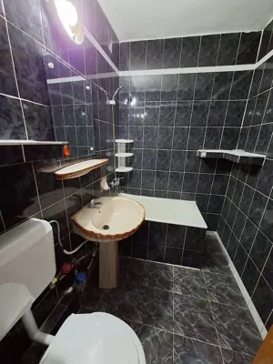 Apartament 3 camere  zona Sud - imagine 5