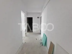 Apartament decomandat 3 camere 66 mp balcon 21 mp loc parcare inclus - imagine 5