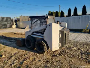vand sau inchiriez bobcat thomas T133 - imagine 7