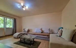 Apartament 4 camere 2 bai centrala proprie etajul 1 Zona Soarelui- Spitalul Judetean