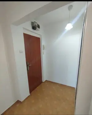 Apartament 2 camere decomandat   Tomis Nord, vizavi de Rovere - imagine 7