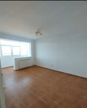 Apartament 2 camere decomandat   Tomis Nord, vizavi de Rovere