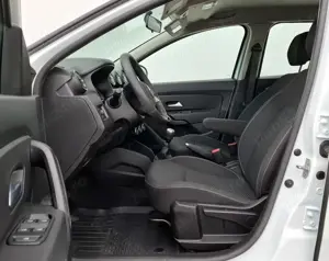 Duster 2021 - 1,5 dCi - 4x4. TVA deductibil - imagine 6 Duster 2021 - 1,5 dCi - 4x4. TVA deductibil - imagine 6
