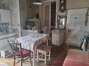 Casa renovabila, 3 camere in zona Centrala - imagine 7