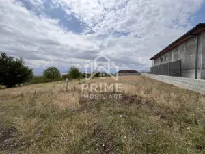 TEREN INTRAVILAN 705MP, ZONA SCHIT