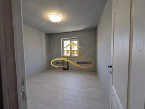 Apartament 3 camere, etaj intermediar, zona Narcisa - imagine 4