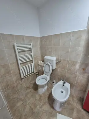 Casa de închiriat, zona ultracentrala - imagine 18