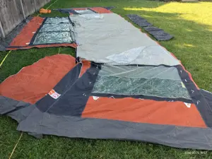 Cort rulota la pachet