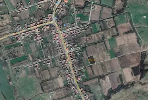 Vând un teren la Comoras - imagine 2 Vând un teren la Comoras - imagine 2