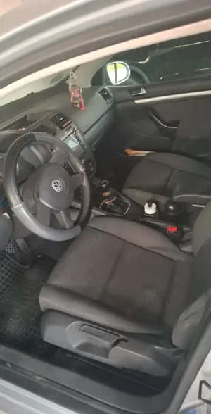 Vând mașină în perfecta stare de funcționare. - imagine 4