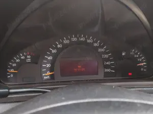 Mercedes - Benz C200 CDI - imagine 6