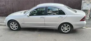 Mercedes - Benz C200 CDI