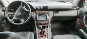 Mercedes - Benz C200 CDI - imagine 8