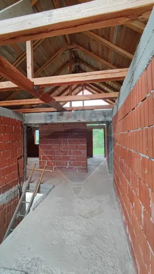 Casă de vacanta cu 6 camere de vanzare Suncuius - imagine 12