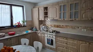 Duplex în Mosnita Noua situat în apropiere de drumul principal. - imagine 10