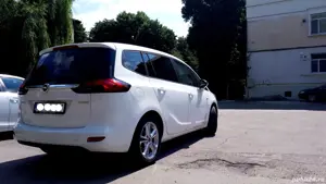 Ocazie !!! Opel Zafira Tourer 2017, 1.4 140 CP, benzina+GPL - imagine 3