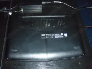 Lenovo Legion Y520-15IKBN i5-7300 HQ 3.3Ghz SSD 128 HDD 750 RAM 8Gb GTX 1050 - imagine 5